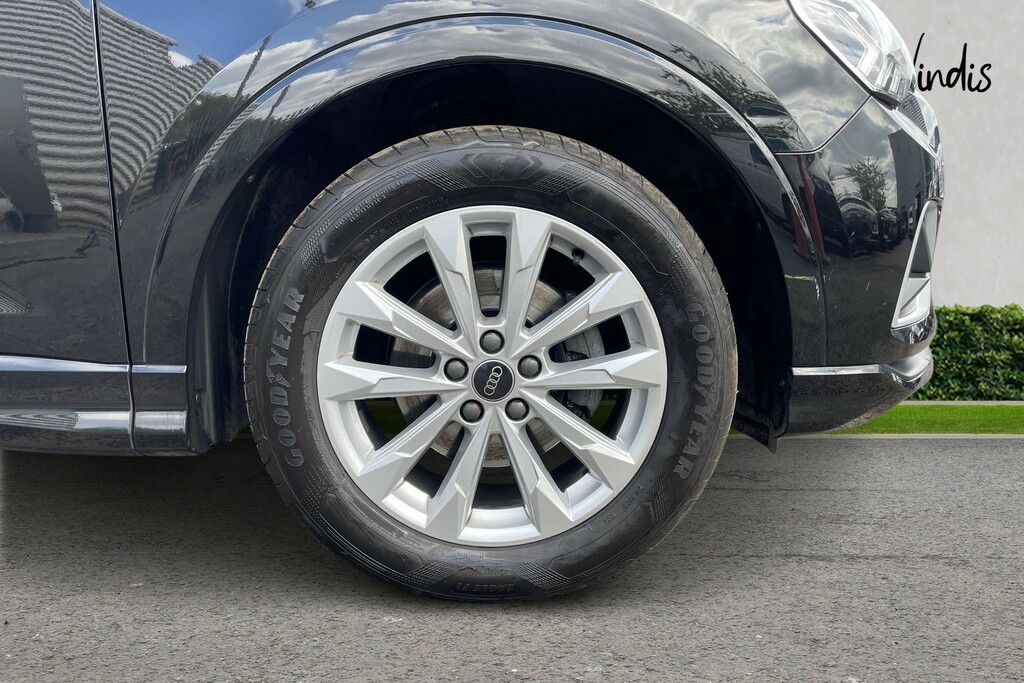 Audi Q3 Audi Q3 Sport 35 Tfsi 150 Ps S Tronic AE23XDJ Black #5