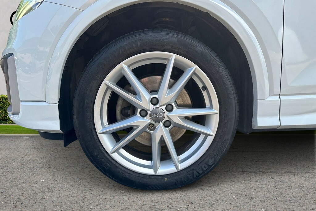 Audi Q2 Audi Q2 S Line 1.4 Tfsi Cylinder On Demand 150 Ps AF67ZPW White #5