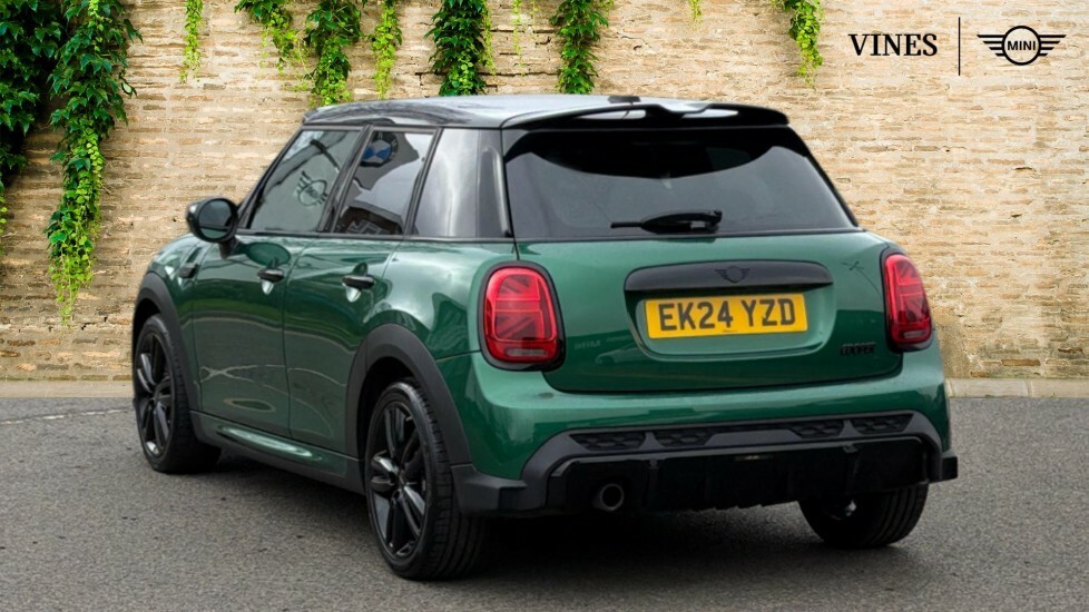 Mini Hatch 5-Door Hatch Cooper Sport EK24YZD Green #2