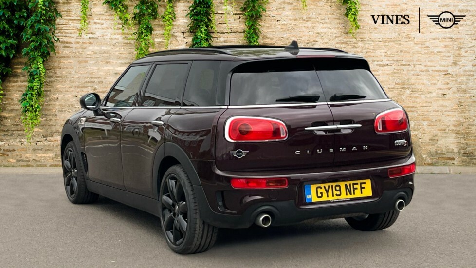 Mini Clubman Clubman Cooper S Exclusive GY19NFF Red #2