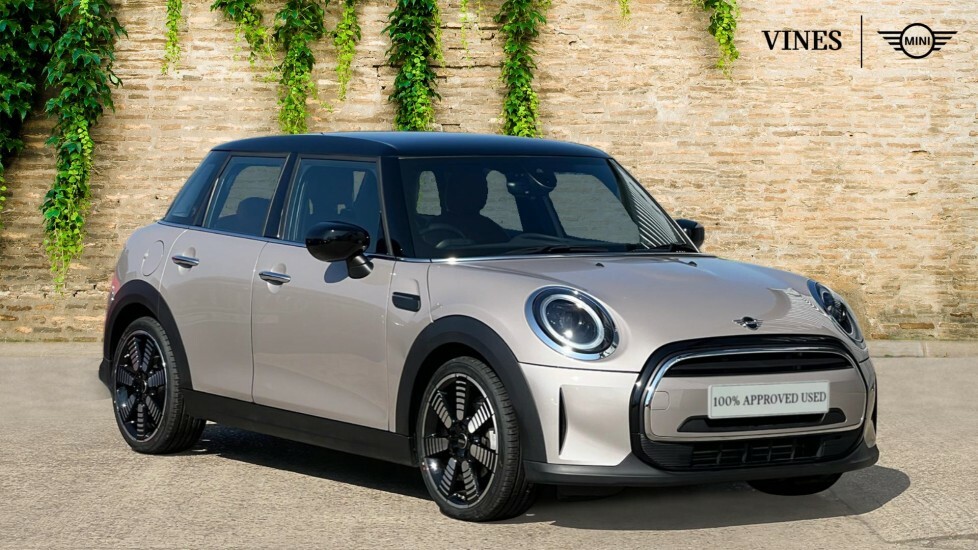 Mini Hatch 5-Door Hatch Cooper Exclusive Grey