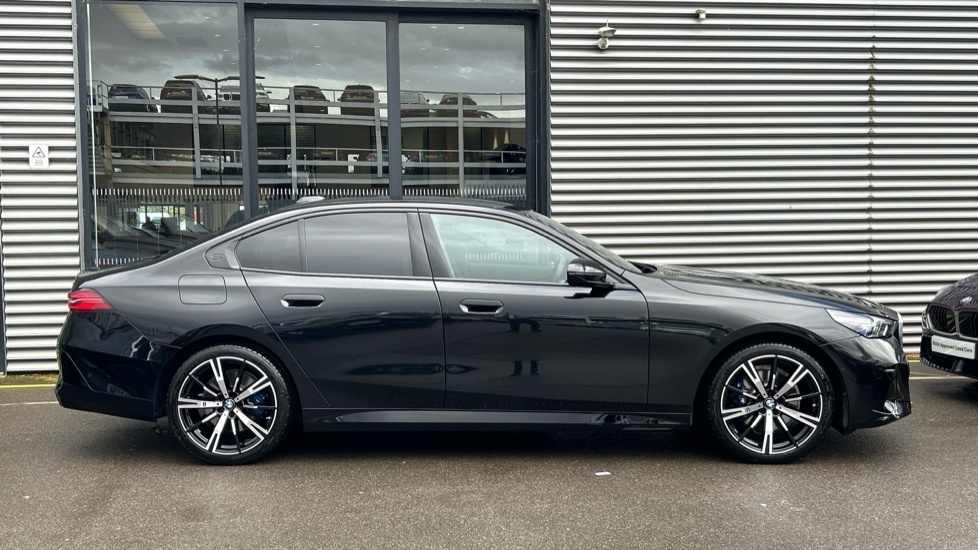 BMW 5 Series 520I M Sport Saloon HX75GFO  #3