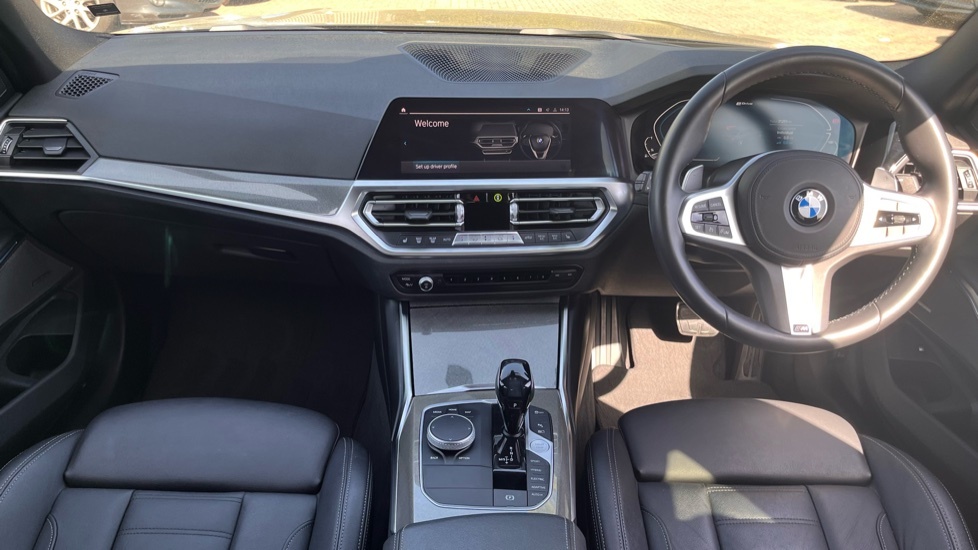 BMW 3 Series 330E Xdrive M Sport Pro Edition HT21JGO #4