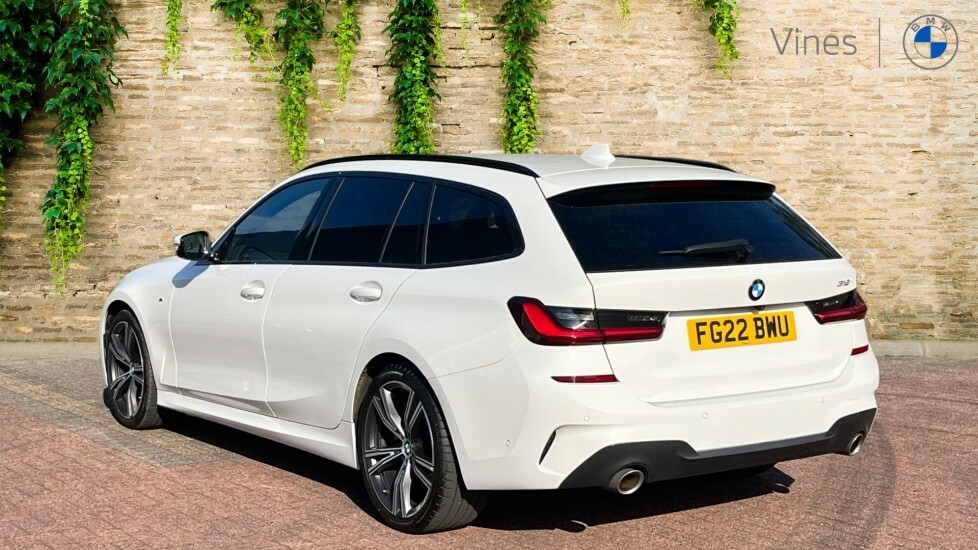 BMW 3 Series 318I M Sport Touring FG22BWU #2