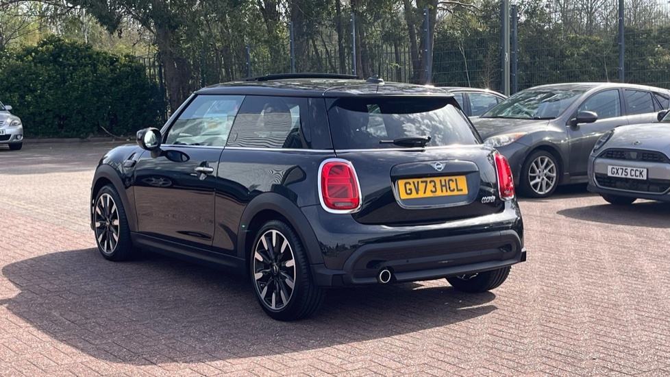 Mini Hatch 3-Door Hatch Cooper Exclusive GV73HCL Black #3