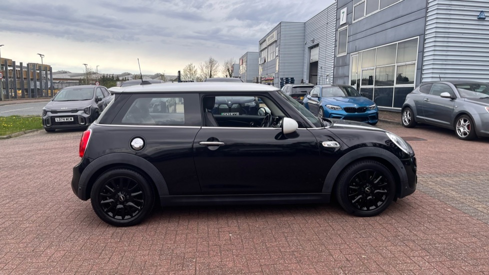Mini Hatch Cooper S 3-Door Hatch EK66UMR Black #3