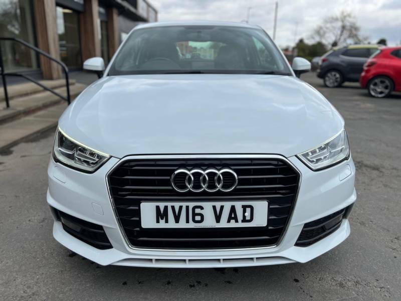 Audi A1 1.6 Tdi S Line MV16VAD White #2