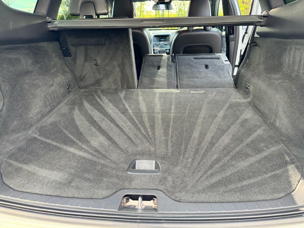 Volvo XC60 3.2 2dr Silver #59