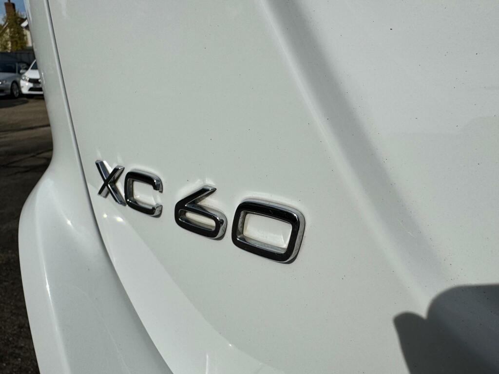 Volvo XC60 3.2 2dr Silver #29