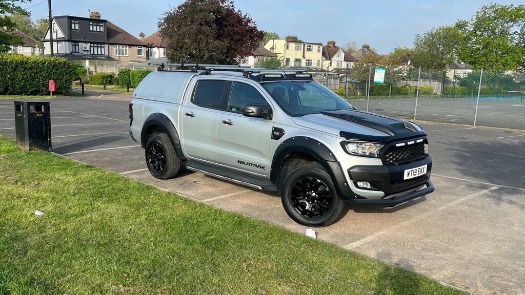 Ford Ranger 3.2 Tdci Wildtrak Pickup Double Cab Aut Silver #4