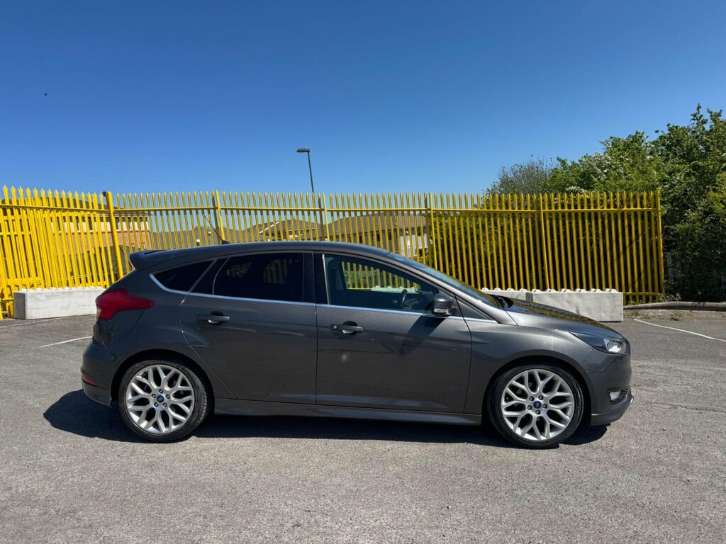 Ford Focus 1.6 Tdci Zetec S Euro 5 Ss FP64OZV Grey #5