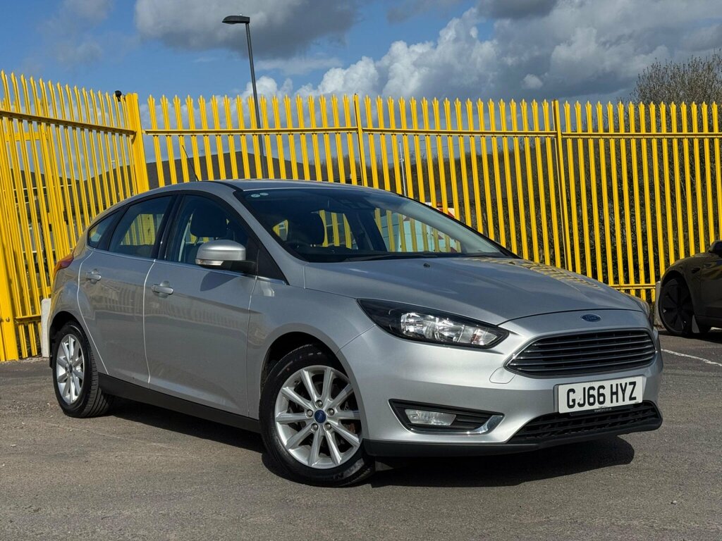 Ford Focus 1.0T Ecoboost Titanium Euro 6 Ss Silver