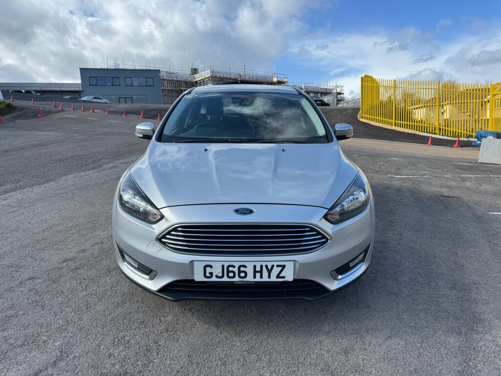 Ford Focus 1.0T Ecoboost Titanium Euro 6 Ss Silver #3