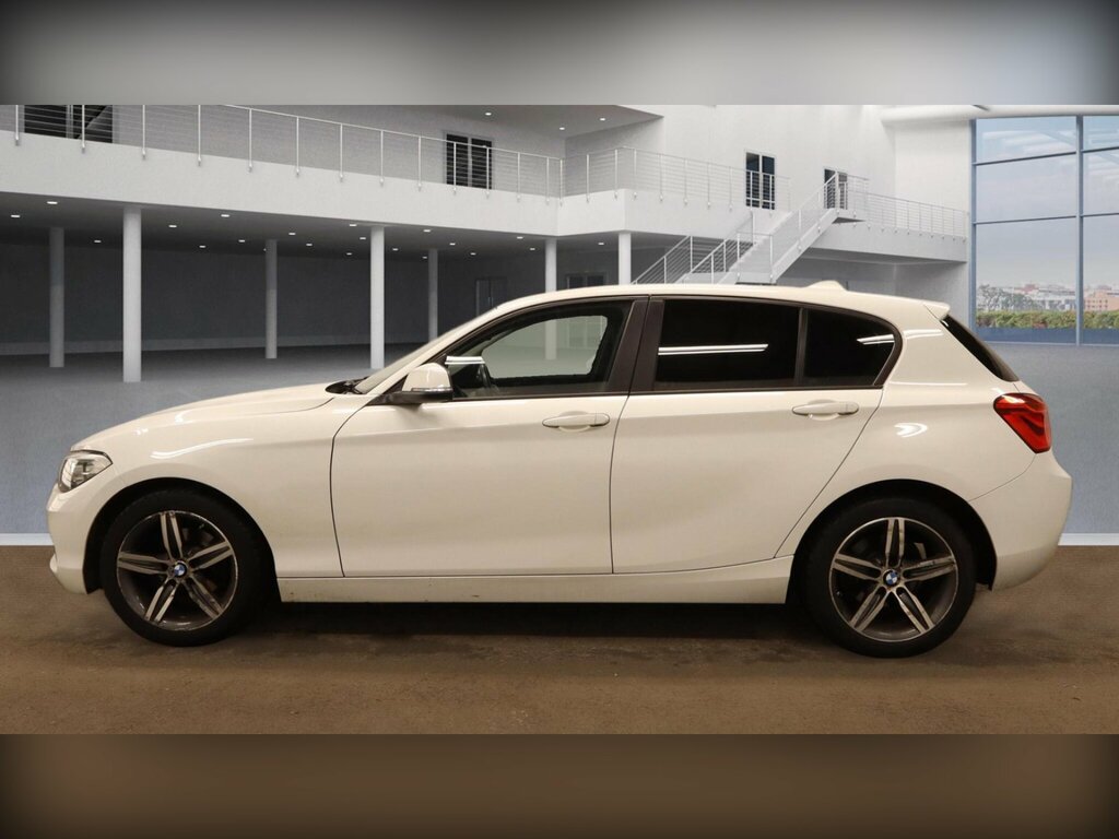 BMW 1 Series 1.5 118I Sport Euro 6 Ss GM65NCC White #3