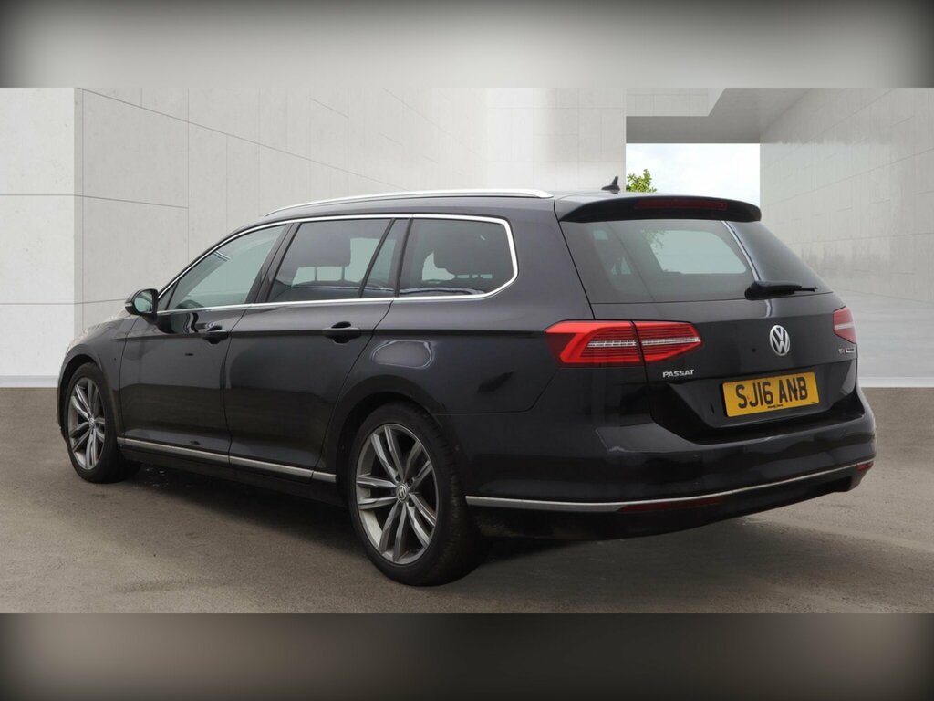 Volkswagen Passat 1.6 Tdi Bluemotion Tech Gt Euro 6 Ss SJ16ANB Black #2