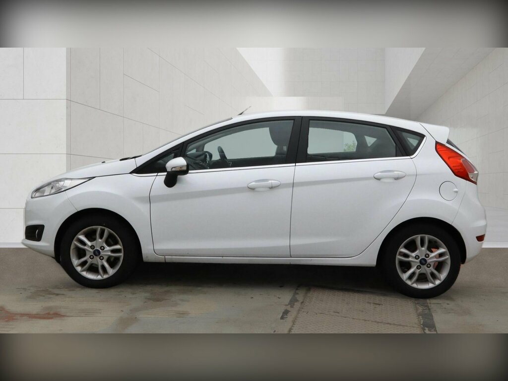 Ford Fiesta 1.0T Ecoboost Zetec Euro 6 Ss MM15SPU White #3