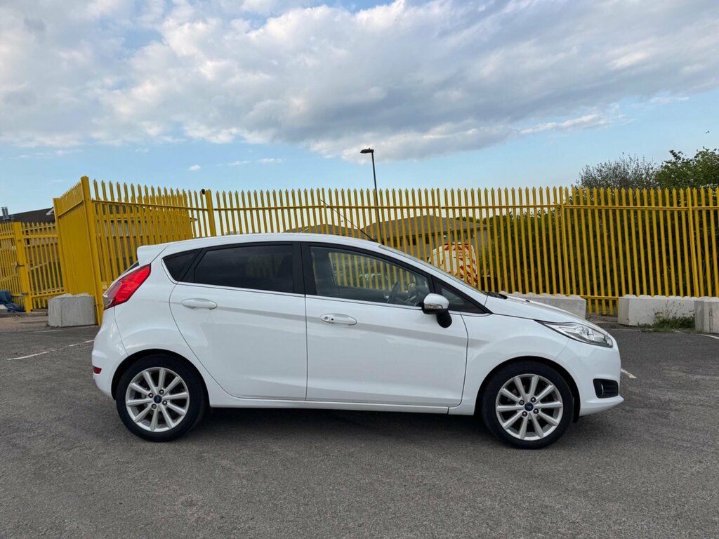 Ford Fiesta 1.0T Ecoboost Titanium Euro 6 Ss LC15UDY White #5