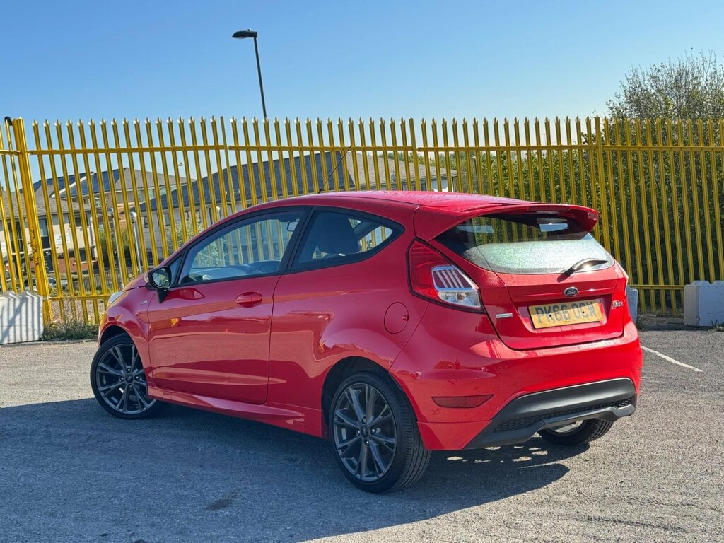 Ford Fiesta 1.0T Ecoboost St-line Euro 6 Ss PK66OCW Red #2