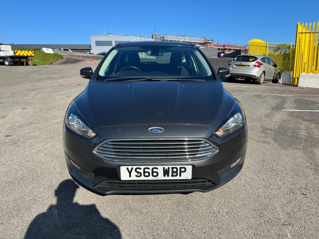 Ford Focus 1.0T Ecoboost Zetec Euro 6 Ss YS66WBP Grey #3