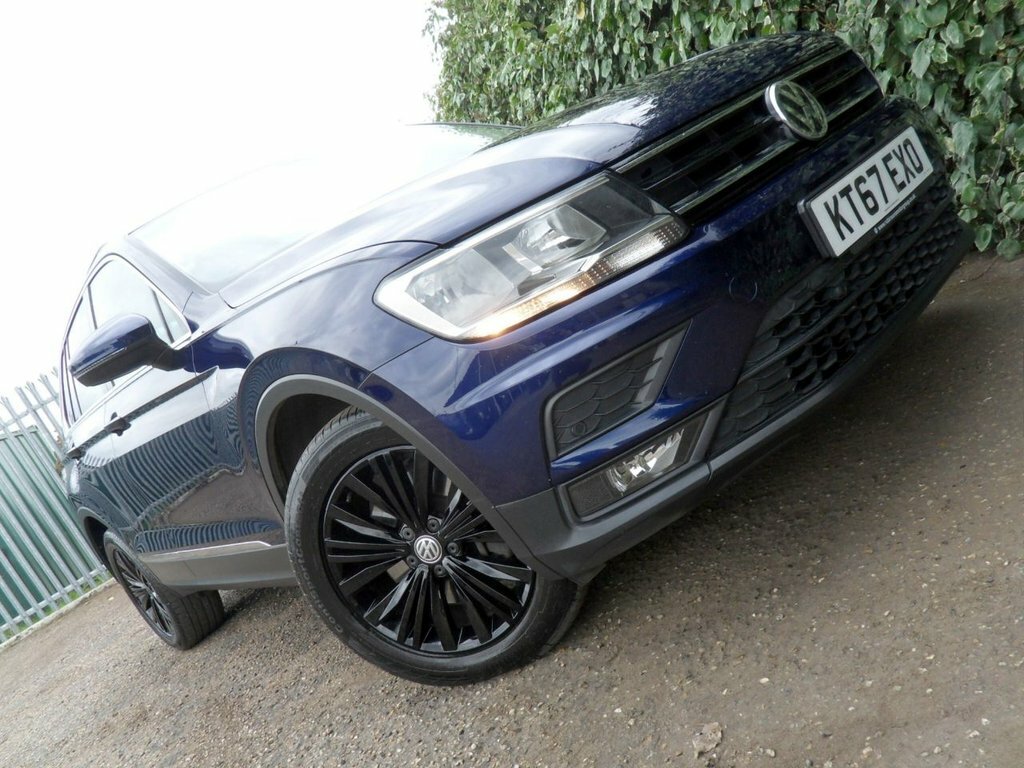 Volkswagen Tiguan 2.0 Tdi Se Navigation Suv Dsg 4Motion E KT67EXO Blue