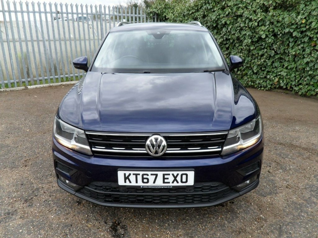 Volkswagen Tiguan 2.0 Tdi Se Navigation Suv Dsg 4Motion E KT67EXO Blue #2