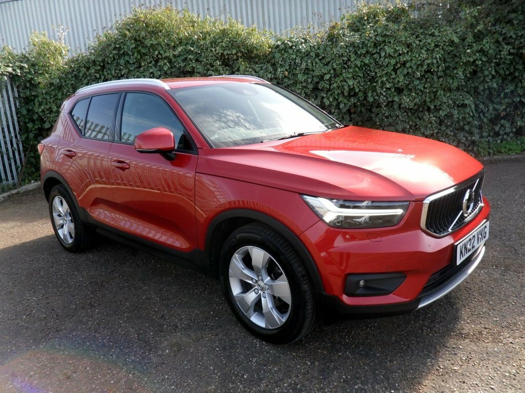 Volvo XC40 1.5 T3 Momentum Suv Euro 6 Ss KN22VKG Red #6