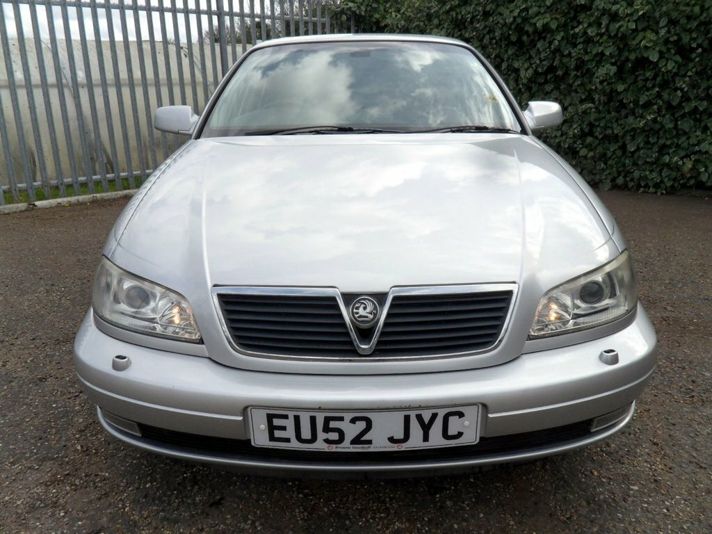 Vauxhall Omega 2.2I 16V Gls Black #19
