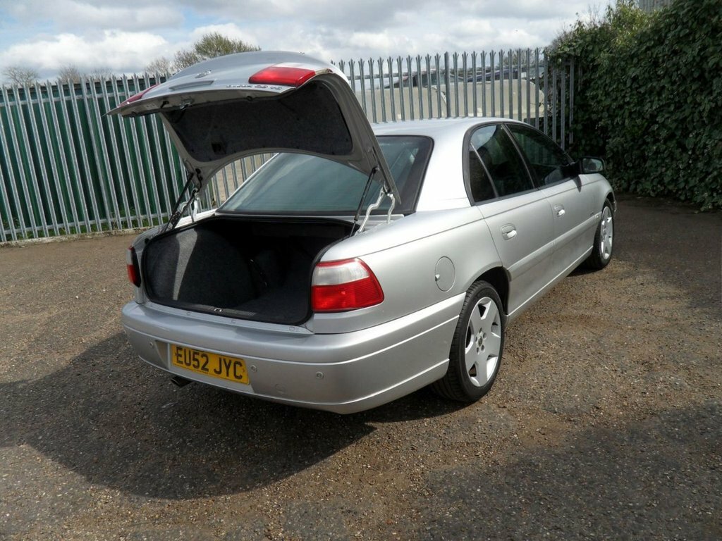Vauxhall Omega 2.2I 16V Gls Black #36