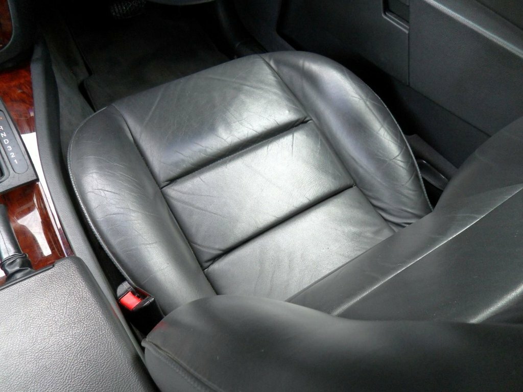Vauxhall Omega 2.2I 16V Gls Black #70