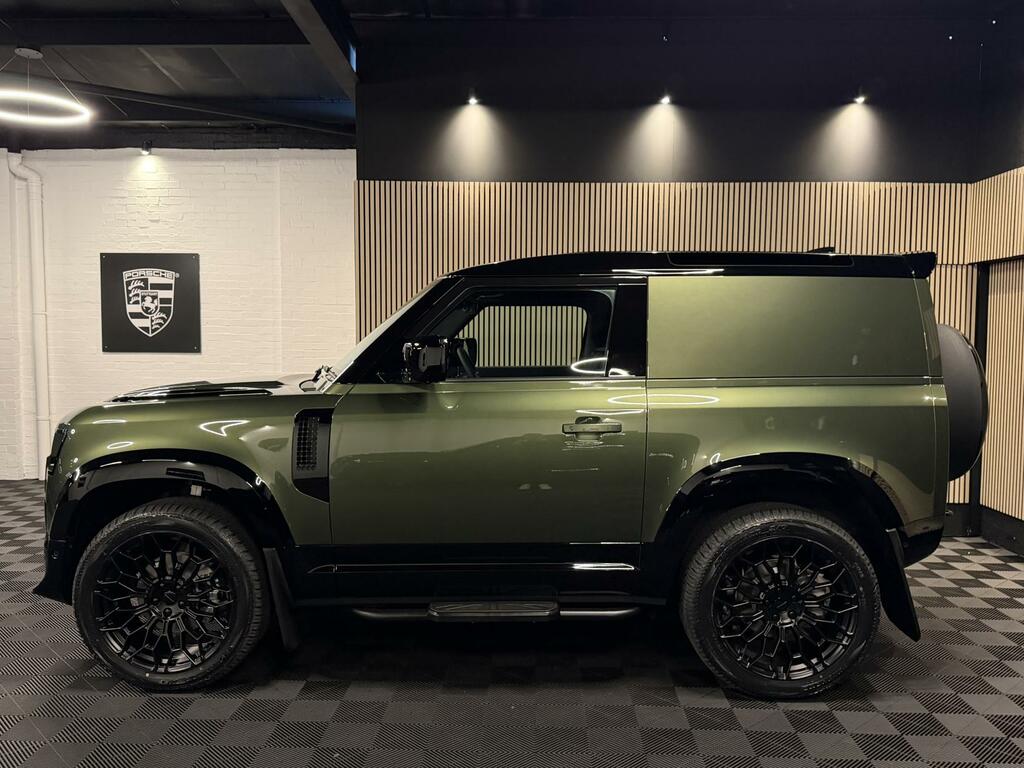 Land Rover Defender 90 3.0 D250 Mhev X-dynamic Se Hard Top Suv Green #4