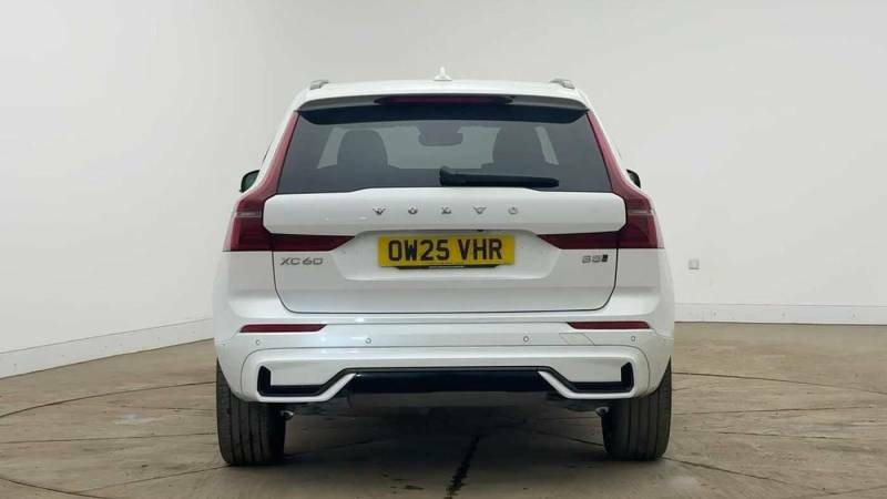 Volvo XC60 B5 Awd Mild Hybrid Plus Dark - 2025 25 OW25VHR White #4