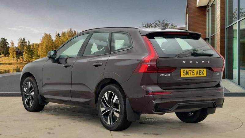 Volvo XC60 B5 Awd Mild Hybrid Plus Dark - 2025 75 SM75ABK Red #5