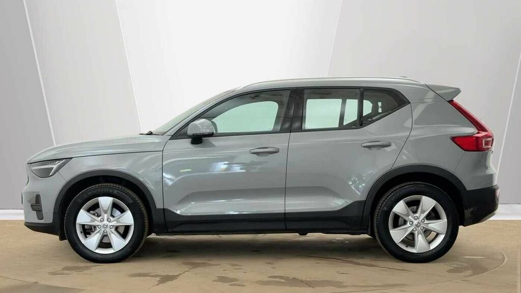 Volvo XC40 Core, B3 Mild Hybrid, CL23ACX Grey #6