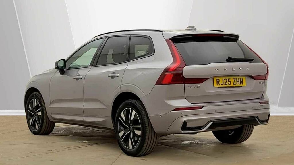 Volvo XC60 Plus, B5 Awd Mild Hybrid, Dark RJ25ZHN Silver #3
