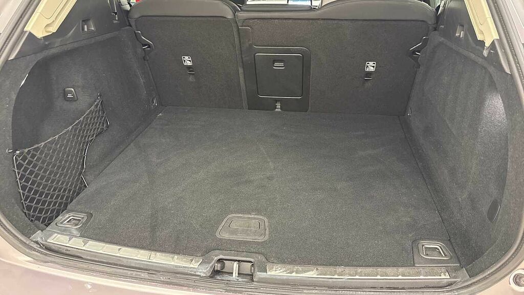 Volvo XC60 Plus, B5 Awd Mild Hybrid, Dark RJ25ZHN Silver #5
