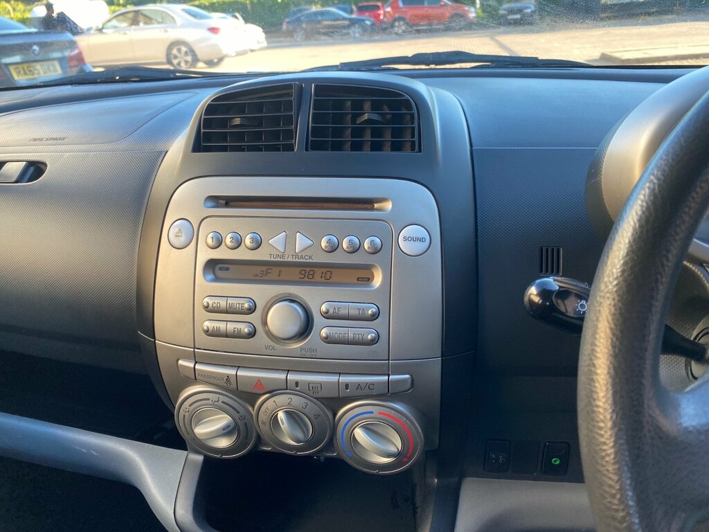 Daihatsu Sirion Se Silver #59