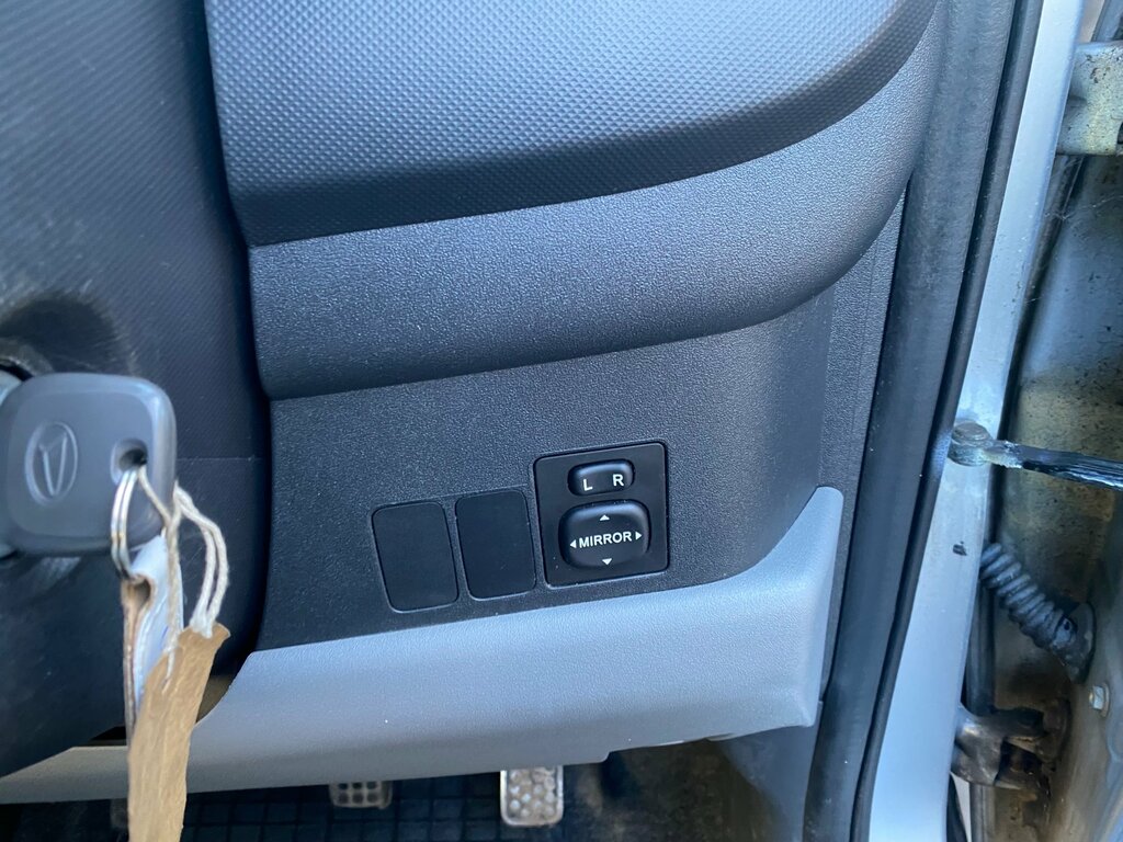 Daihatsu Sirion Se Silver #53