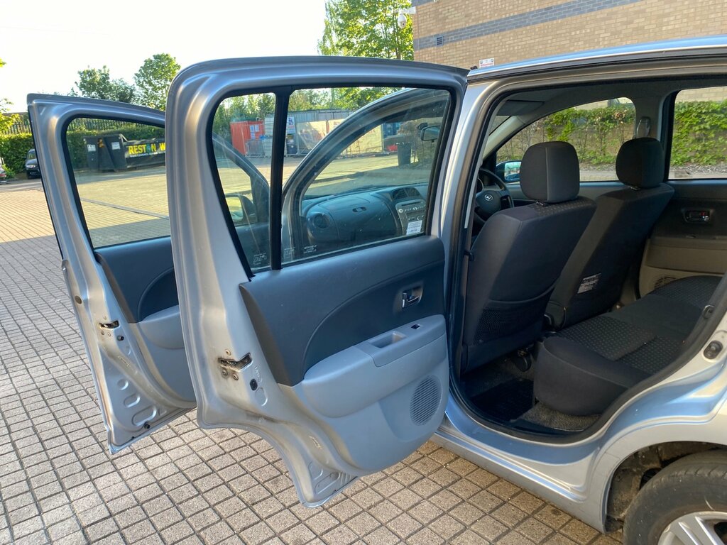 Daihatsu Sirion Se Silver #46