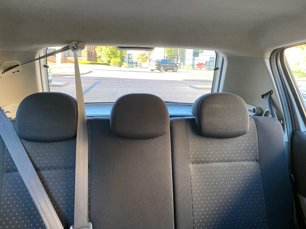 Daihatsu Sirion Se Silver #65