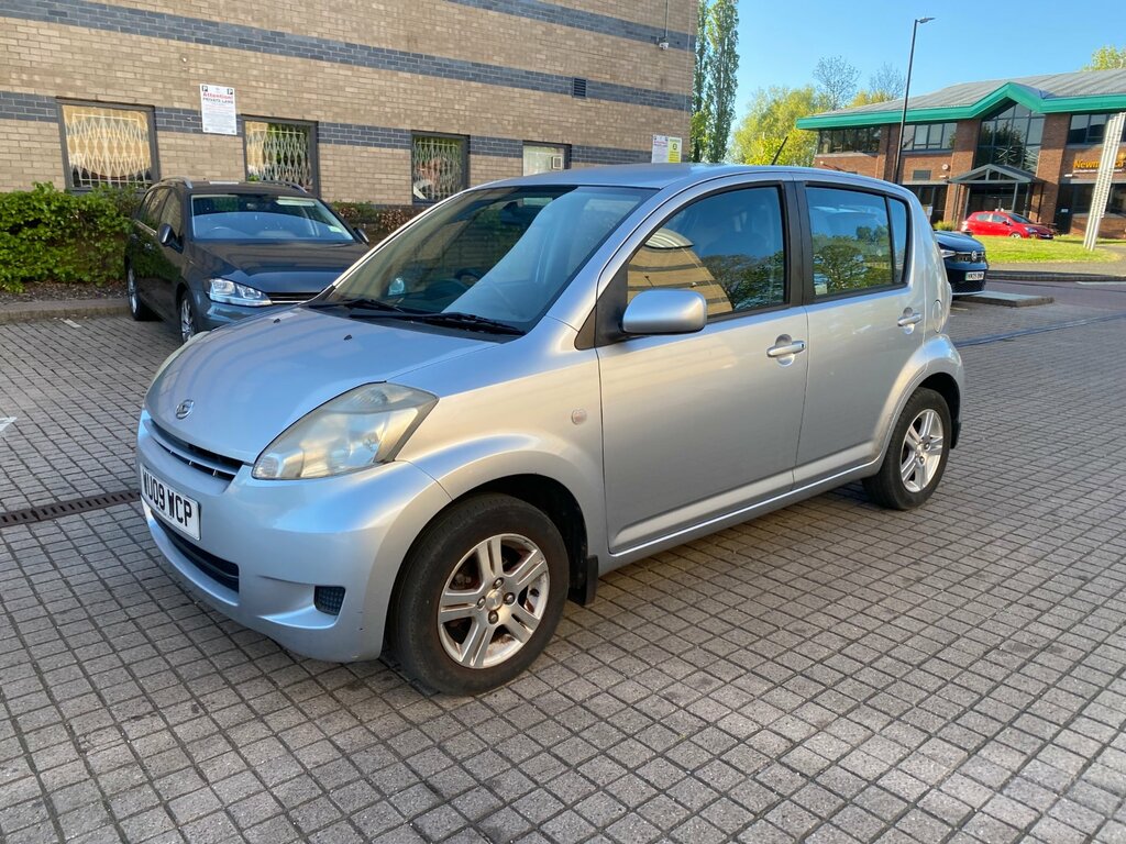 Daihatsu Sirion Se Silver #10