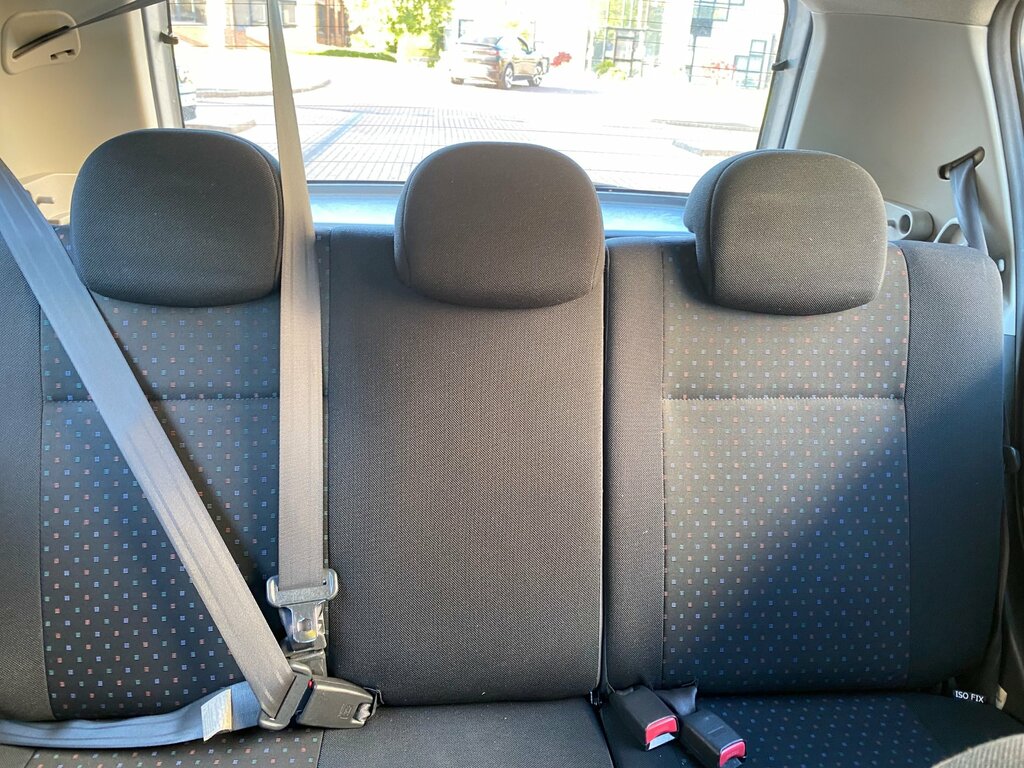 Daihatsu Sirion Se Silver #64