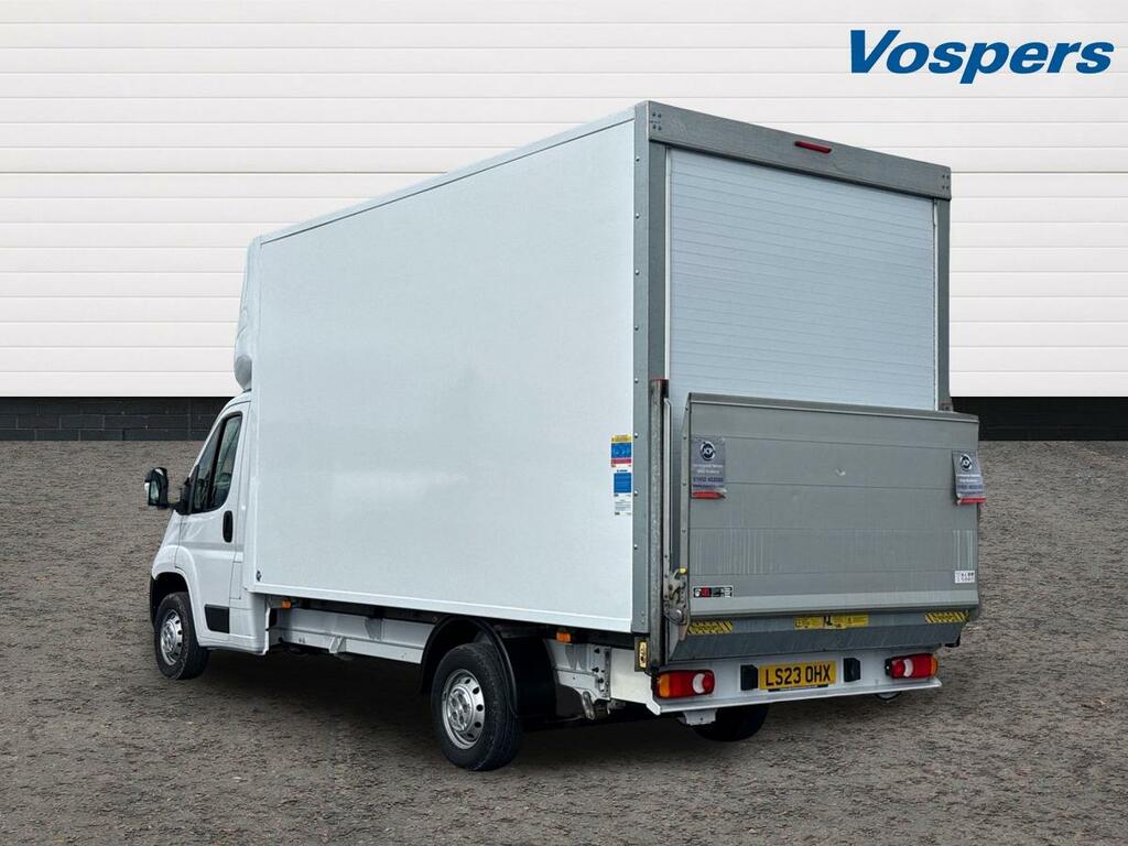 Peugeot Boxer 2.2 Bluehdi Luton 140Ps LS23OHX White #5
