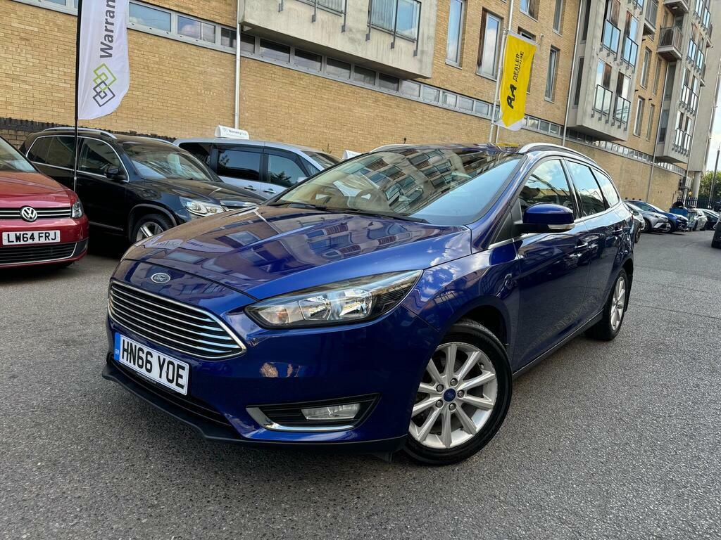 Ford Focus 1.0T Ecoboost Titanium Euro 6 S S Blue