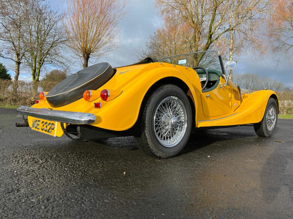 Morgan 4/4 Manual MOE332P Yellow #4