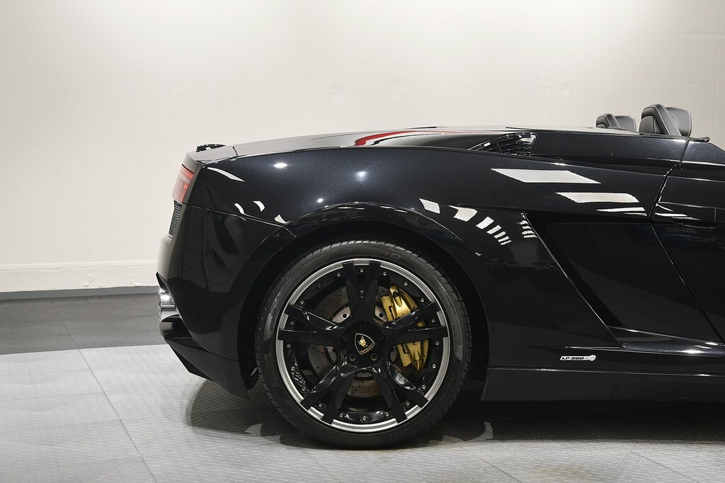 Lamborghini Gallardo Lp 570-4 Spyder Performante 2-Door White #40