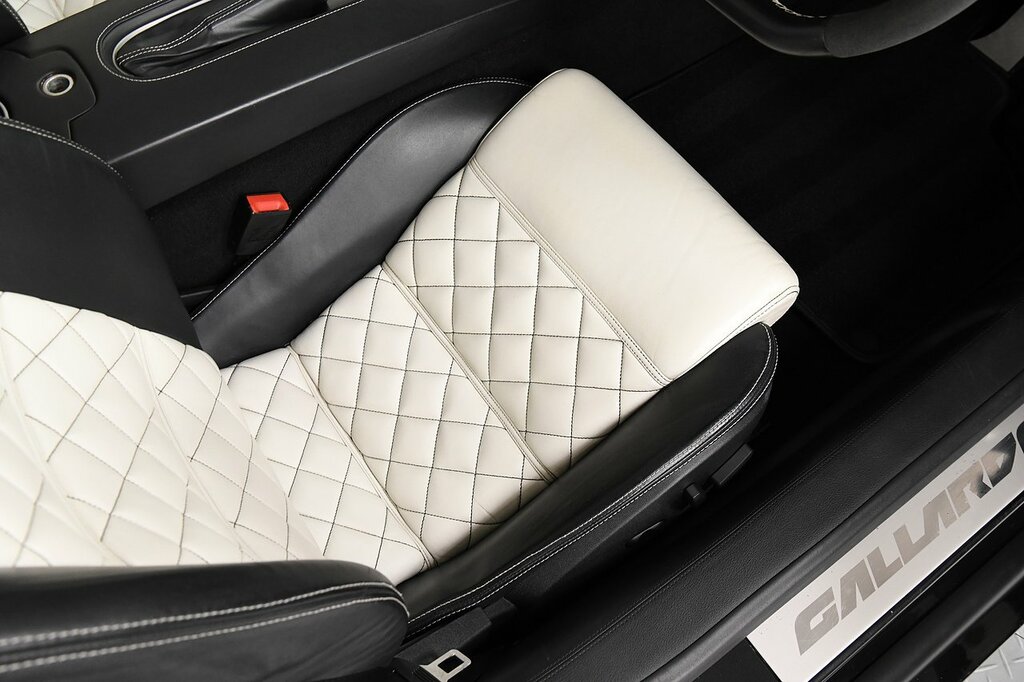 Lamborghini Gallardo Lp 570-4 Spyder Performante 2-Door White #10