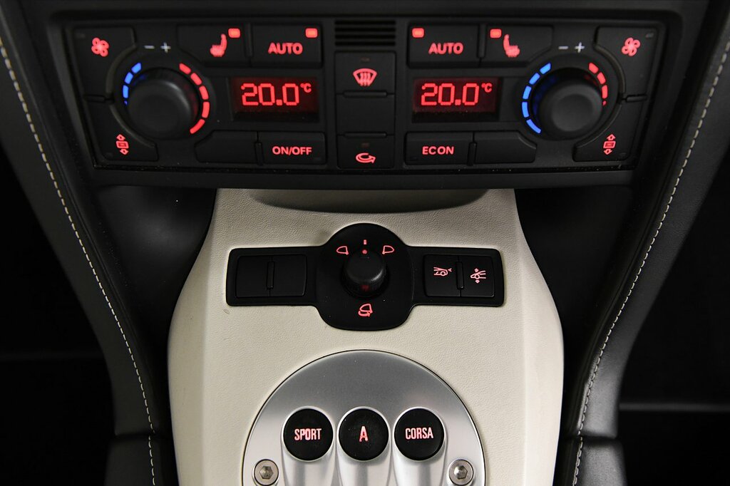 Lamborghini Gallardo Lp 570-4 Spyder Performante 2-Door White #18