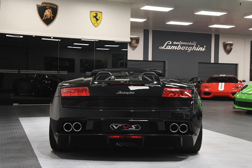 Lamborghini Gallardo Lp 570-4 Spyder Performante 2-Door White #37