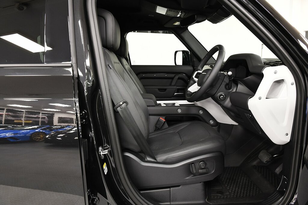 Land Rover Defender 110 D350 Hard Top Mhev X-dynamic Hse DE26FEN Black #6