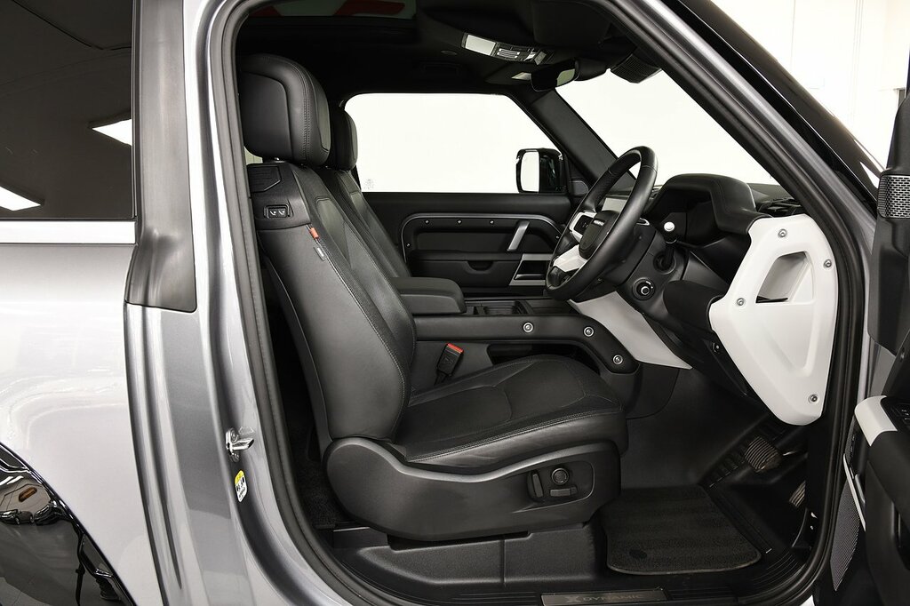 Land Rover Defender 90 D250 Mhev X-dynamic Hse N7CVE Grey #6